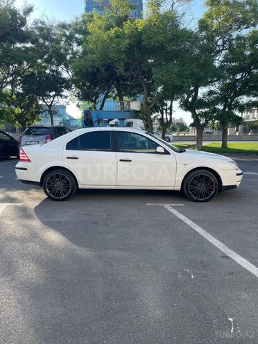 Ford Mondeo-6