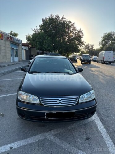 Nissan Sunny-1