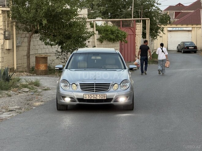 Mercedes E 280-3