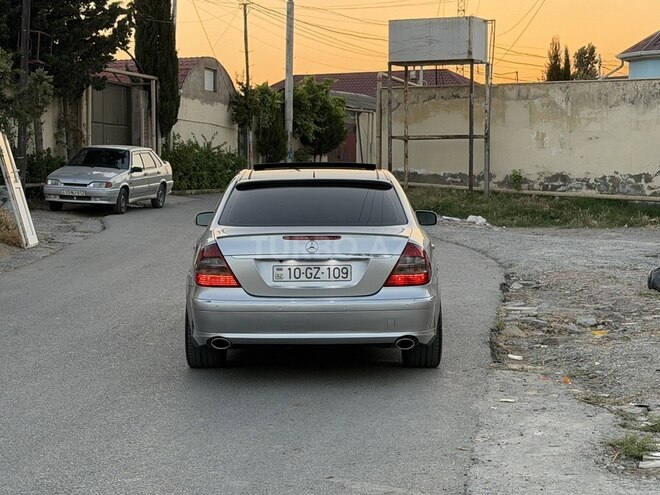 Mercedes E 280-13