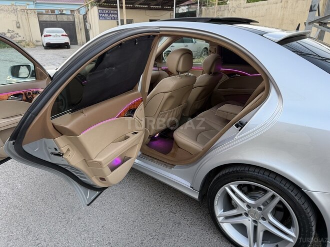 Mercedes E 280-12
