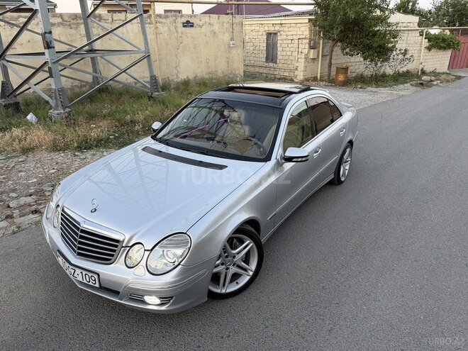 Mercedes E 280-5