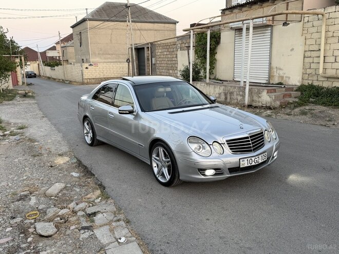 Mercedes E 280-18