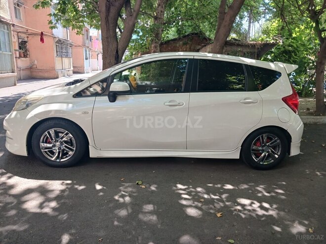 Nissan Note-5