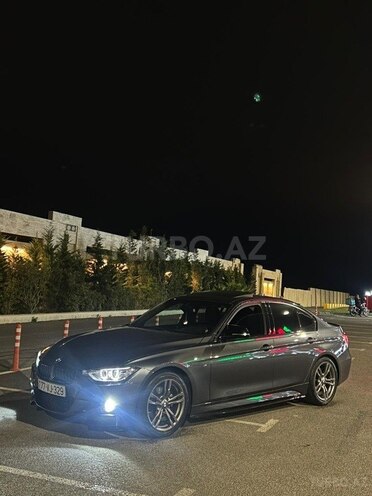 BMW 320d-4