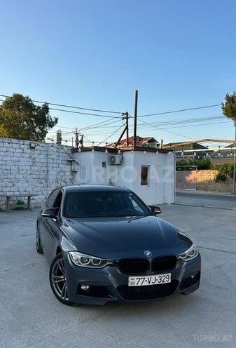 BMW 320d-8