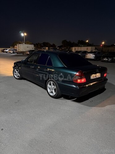 Mercedes C 180-2