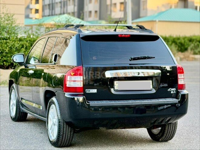 Jeep Compass-9