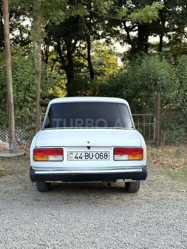 LADA (VAZ) 2107-2