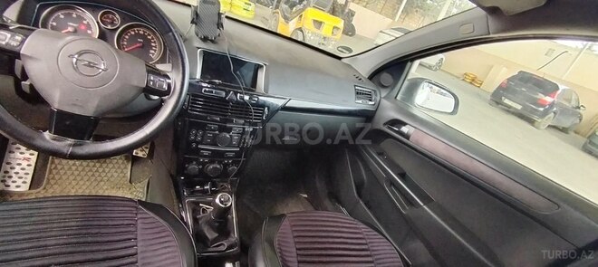 Opel Astra-4