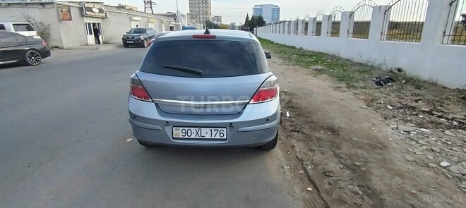 Opel Astra-2