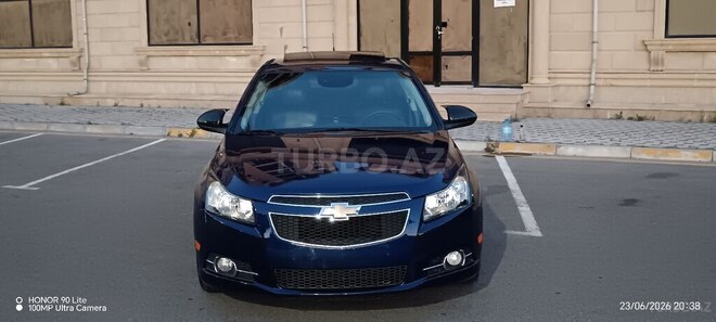 Chevrolet Cruze-13