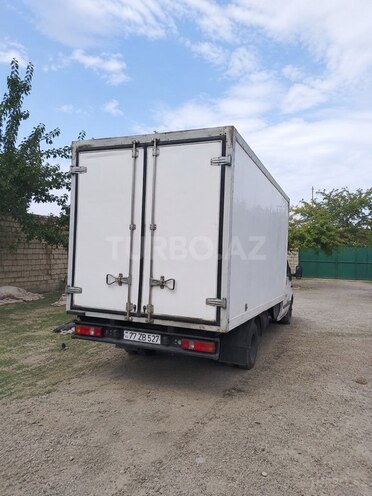 Ford Transit-4