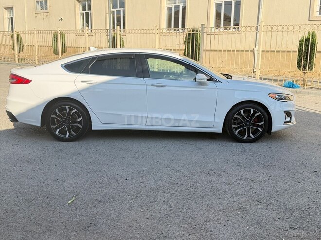 Ford Fusion (North America)-4