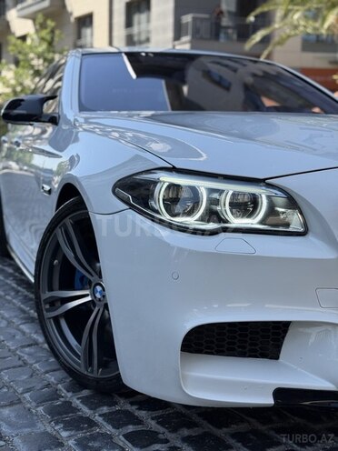 BMW 528-15