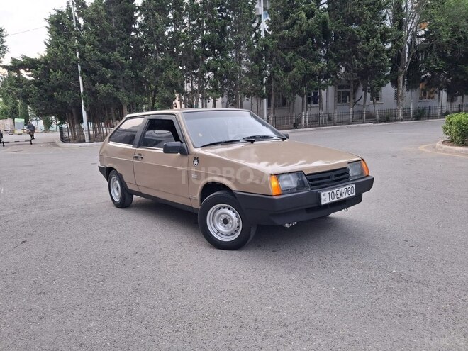 LADA (VAZ) 2108-4