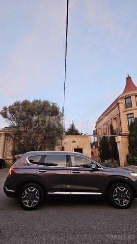 Hyundai Santa Fe-4