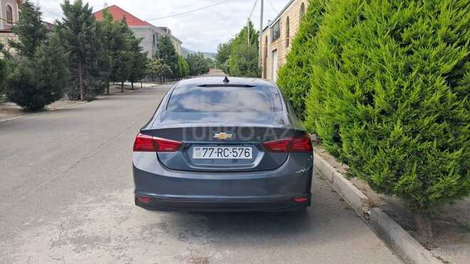Chevrolet Malibu-2
