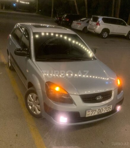 Kia Rio-5