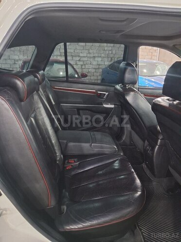 Hyundai Santa Fe-8