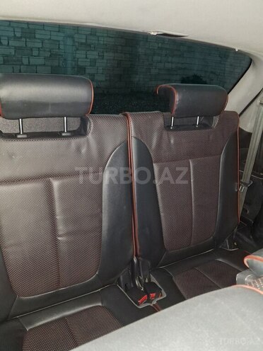 Hyundai Santa Fe-7