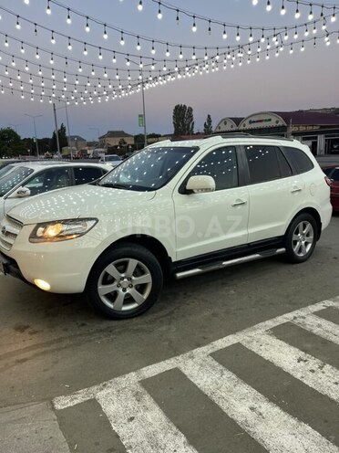 Hyundai Santa Fe-10