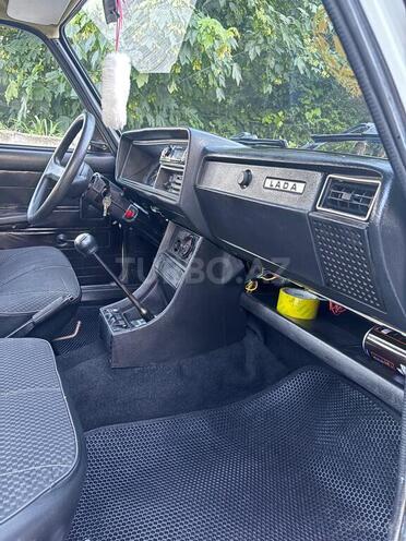 LADA (VAZ) 2107-13