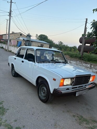 LADA (VAZ) 2107-5