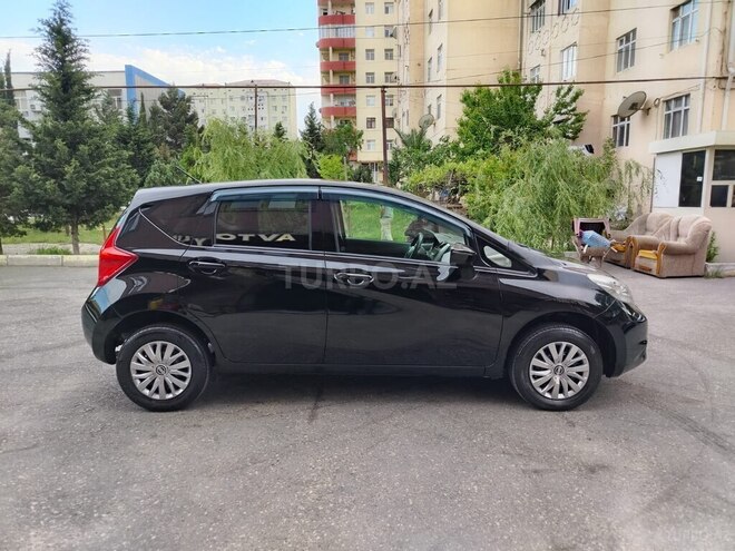 Nissan Note-10