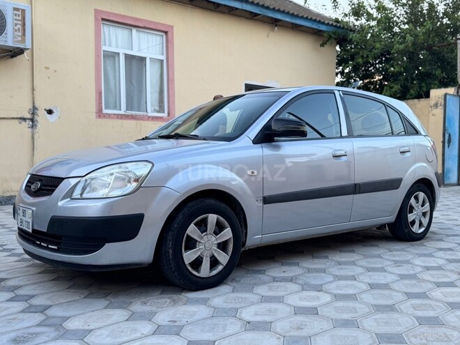 Kia Rio-3