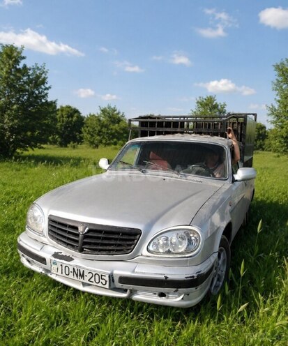 GAZ 3110 "Volga"-1