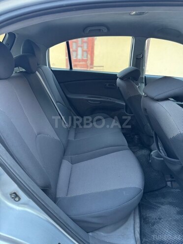 Kia Rio-11