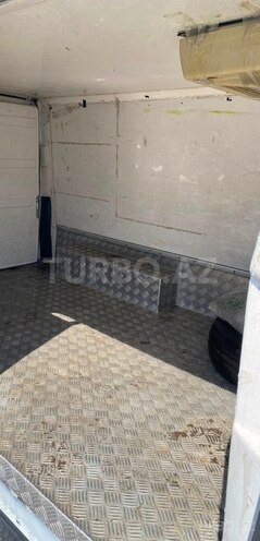 Ford Transit-4