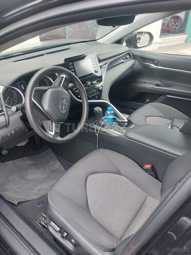 Toyota Camry-6