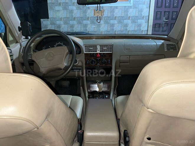 Mercedes C 230-2