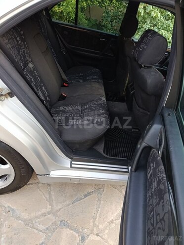 Mercedes E 240-9