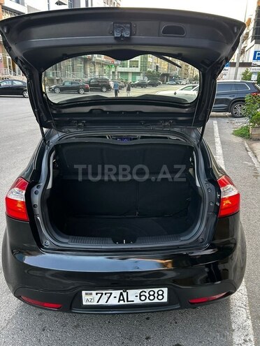 Kia Rio-16
