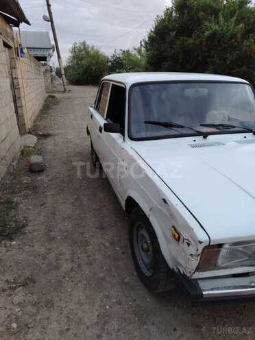 LADA (VAZ) 2107-2