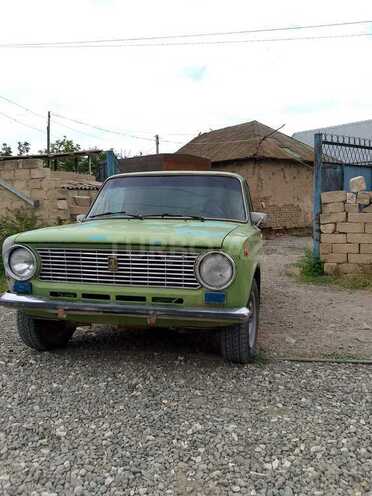 LADA (VAZ) 21011-1