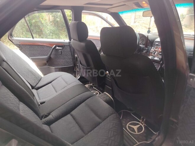 Mercedes C 200-3