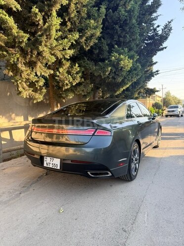 Lincoln MKZ-6