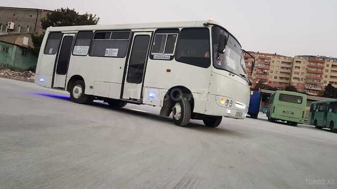 Isuzu Bogdan-2