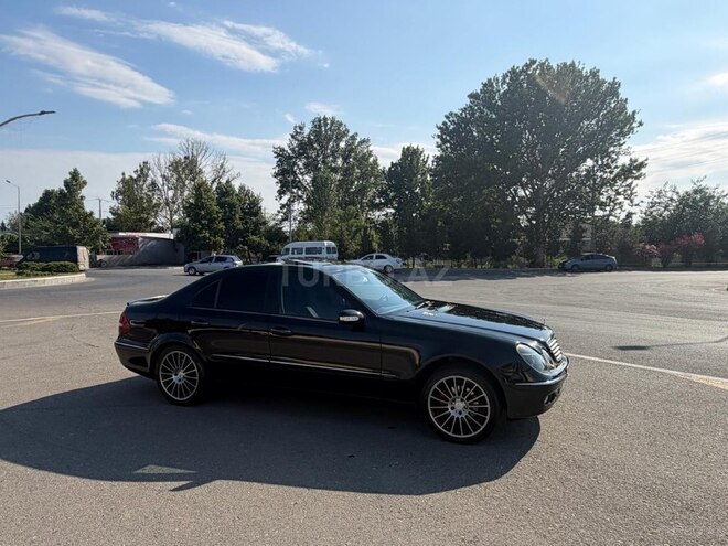 Mercedes E 240-7