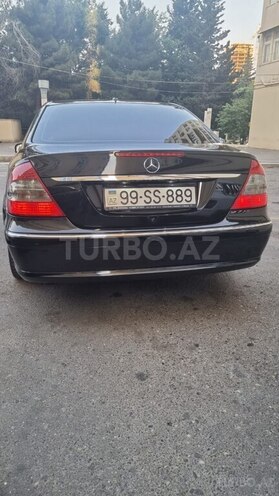 Mercedes E 220-4