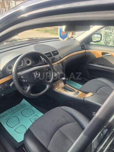 Mercedes E 220-8