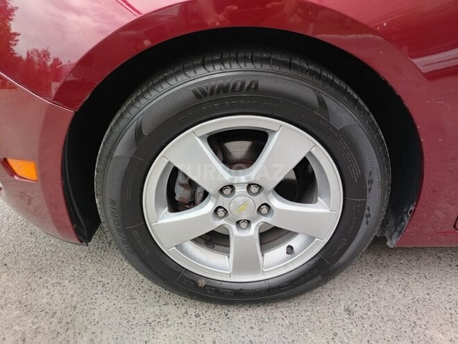 Chevrolet Cruze-20