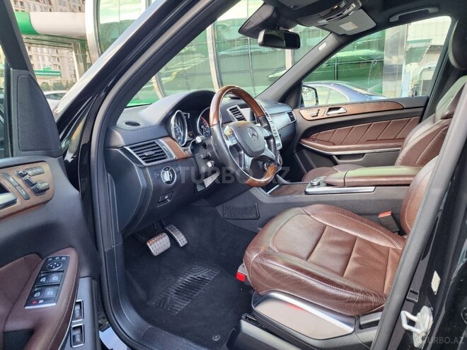 Mercedes GL 500 4MATIC-7