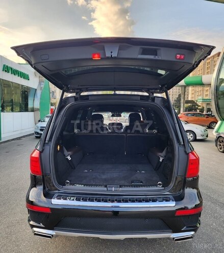 Mercedes GL 500 4MATIC-21
