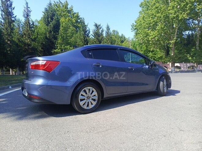 Kia Rio-3