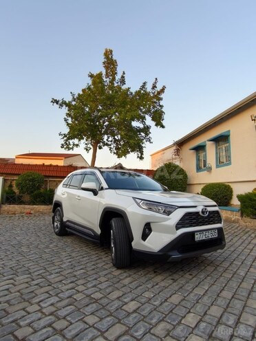 Toyota RAV4-2